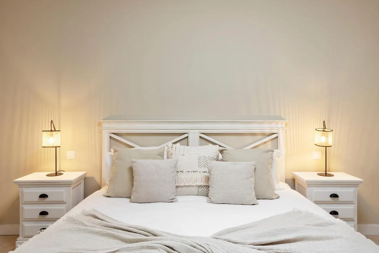 2 Bedroom Apartment In The Heart Of Puerto Banus Μαρμπέλλα