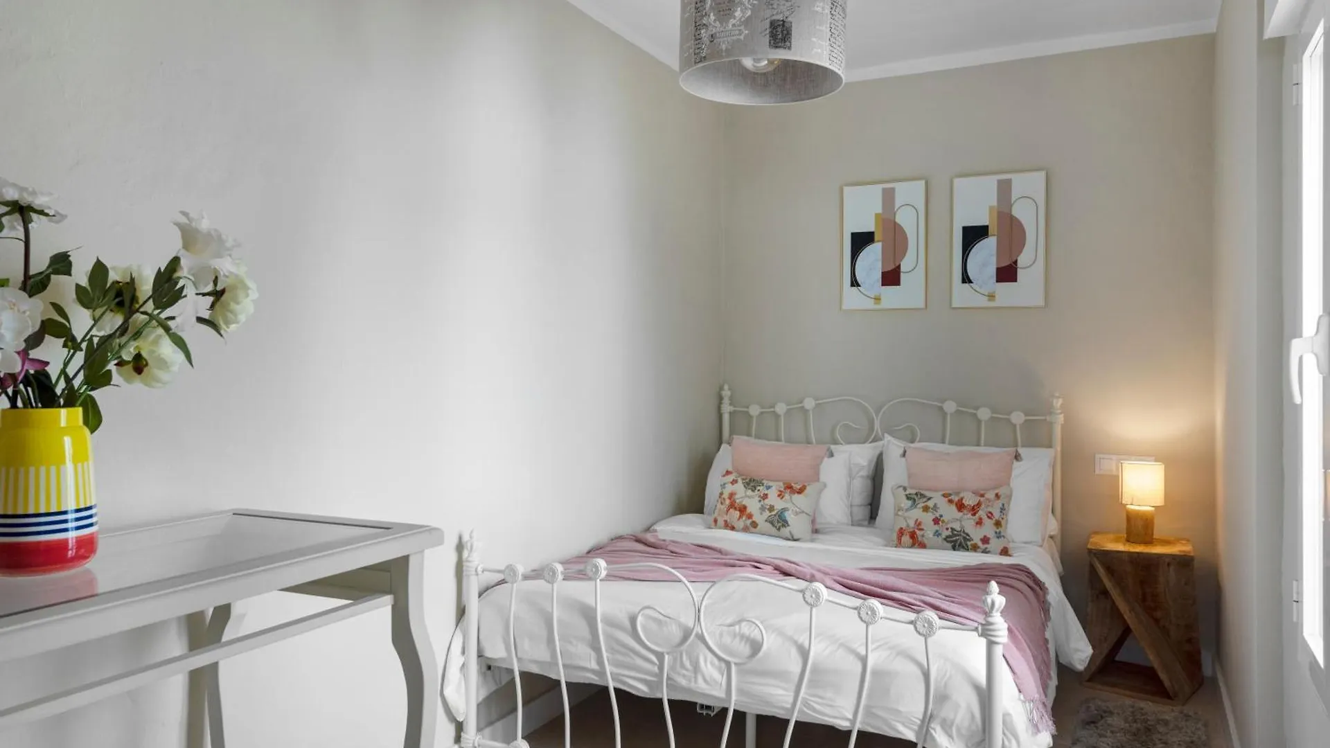 2 Bedroom Apartment In The Heart Of Puerto Banus Μαρμπέλλα